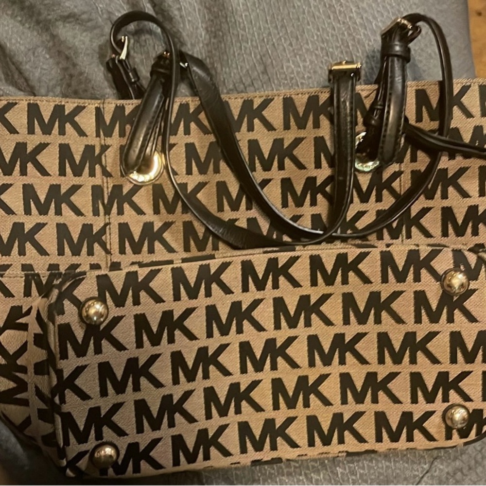 MK tote bag used